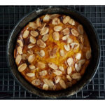 Almond-Mango Curd Cake / www.quichentell.com