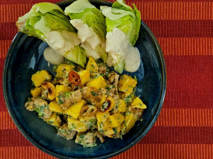 Grilled Chicken and Mango Salad / www.quichentell.com