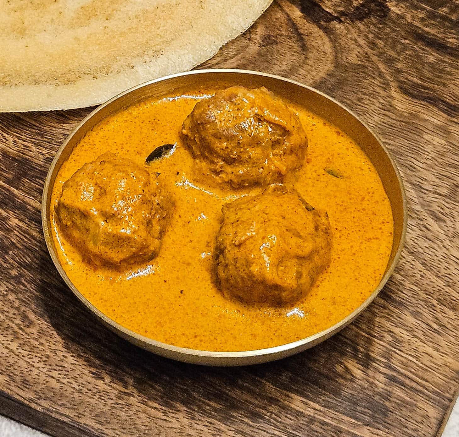 Meatball Coconut Curry / www.quichentell.com