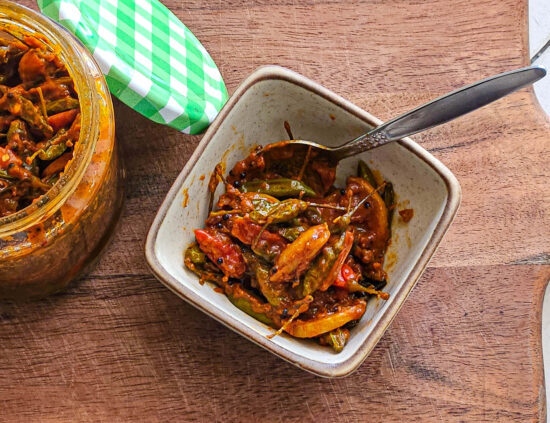 Kanthari Chilli Pickle / www.quichentell.com
