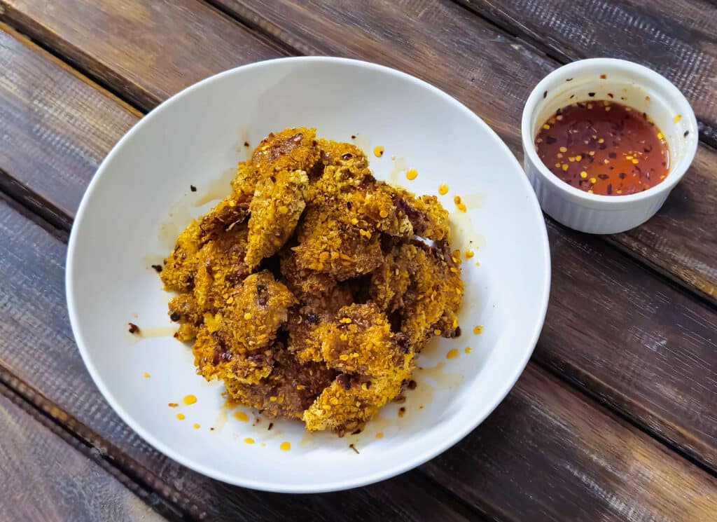 Hot Honey Chicken Bites / www.quichentell.com