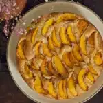 Sourdough Peach Cake / www.quichentell.com
